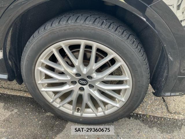 Audi Q5 2018-01 8371450-4