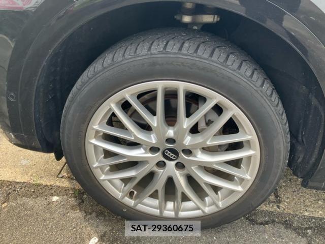 Audi Q5 2018-01 8371450-5