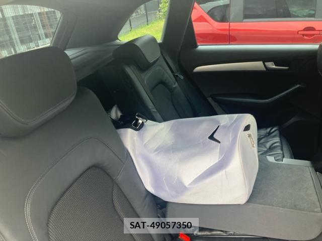 Audi Q5 2009-09 8411297-13