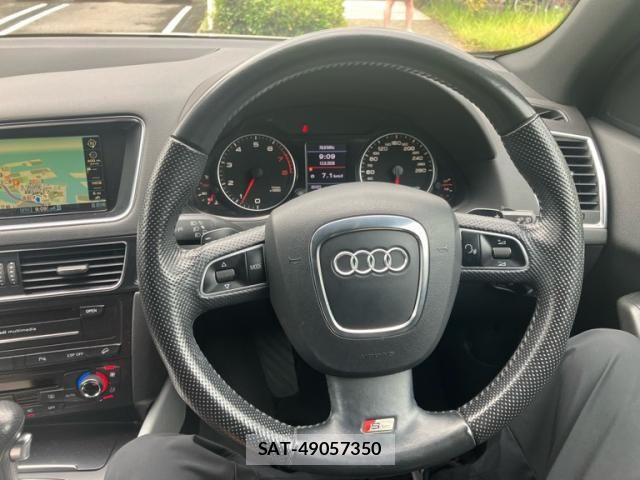 Audi Q5 2009-09 8411297-17