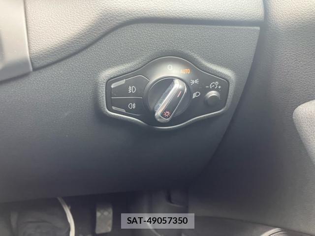 Audi Q5 2009-09 8411297-25