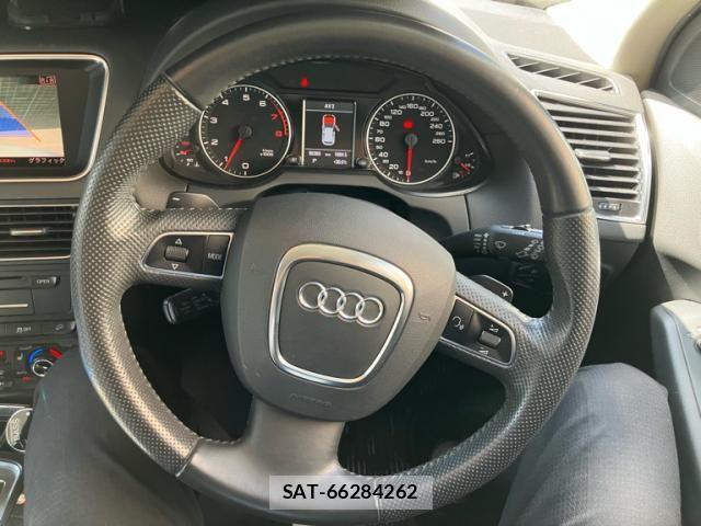 Audi Q5 2011-09 8411294-14