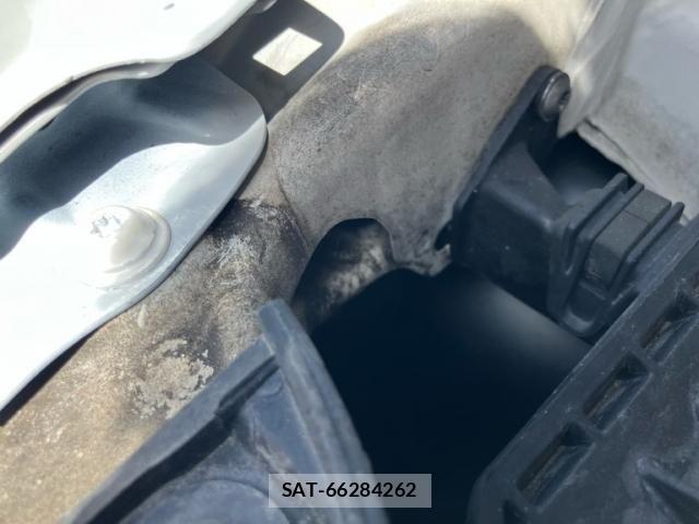 Audi Q5 2011-09 8411294-24