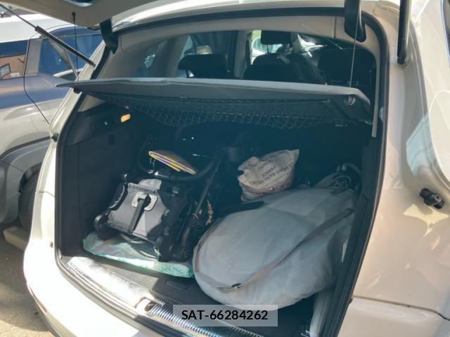 Audi Q5 2011-09 8411294-7