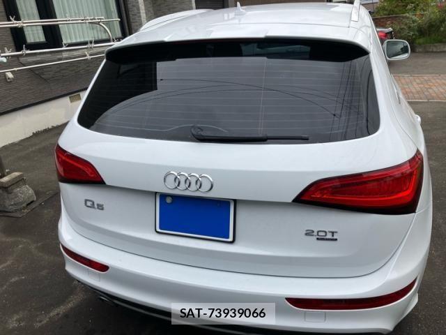 Audi Q5 2013-06 8457067-3
