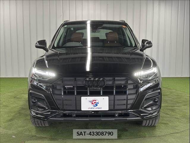Audi Q5 2023-11 8485052-12