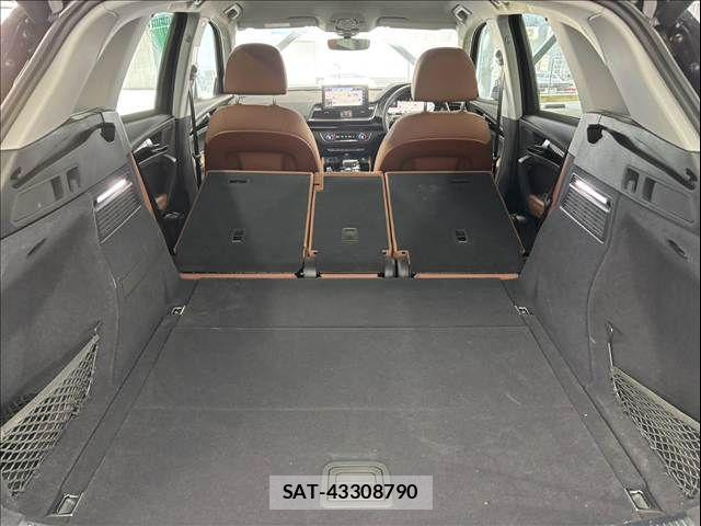 Audi Q5 2023-11 8485052-17