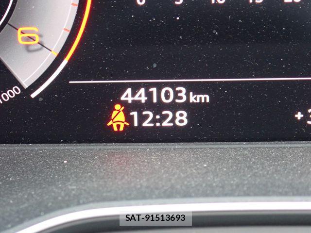 Audi Q5 2021-08 8523635-9