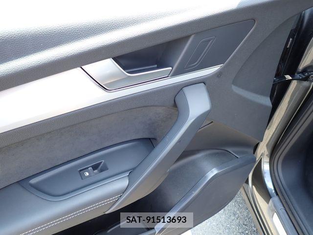 Audi Q5 2021-08 8523635-18