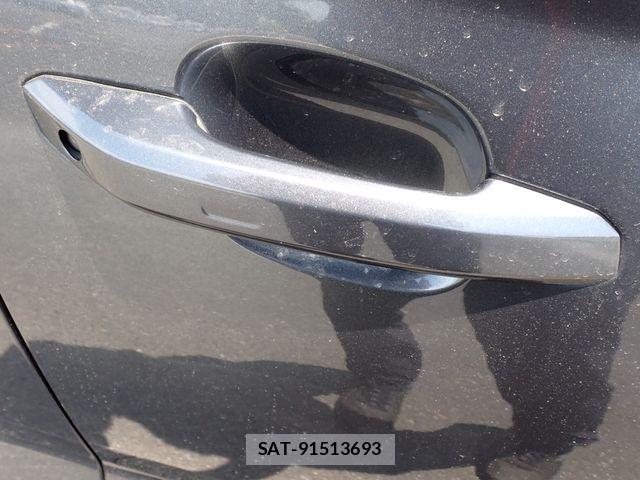 Audi Q5 2021-08 8523635-23