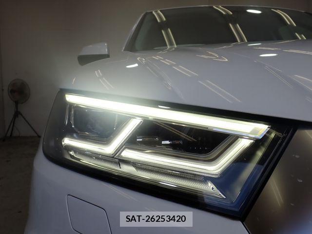 Audi Q5 2019-11 8523633-8