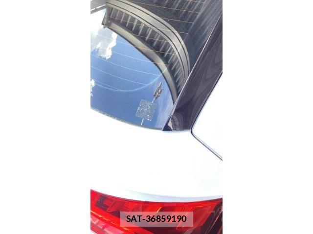 Audi Q5 2019-06 8561210-8