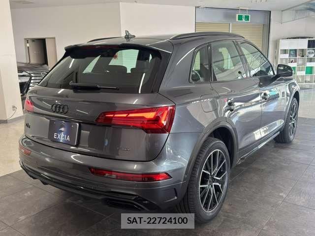 Audi Q5 2024-09 8561208-10