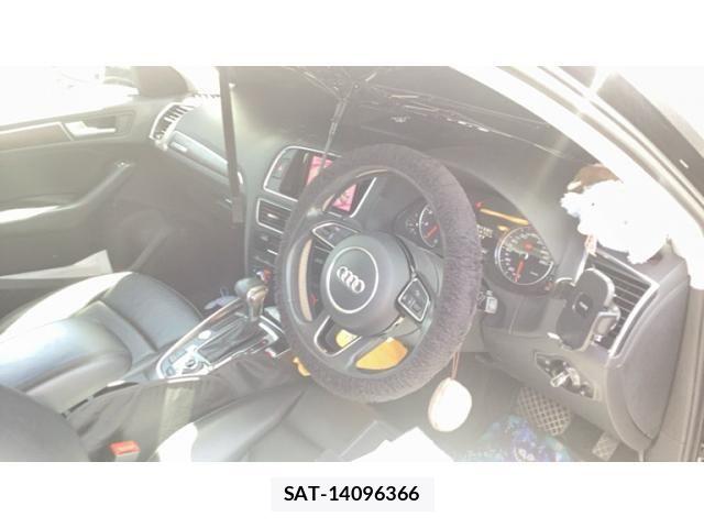 Audi Q5 2015-05 8625873-6