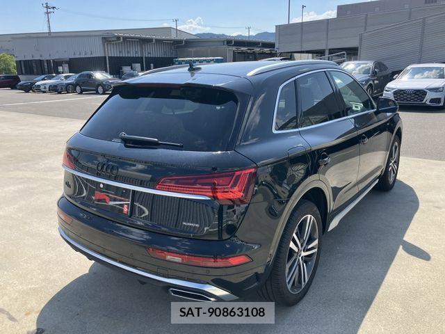 Audi Q5 2024-10 8665826-12