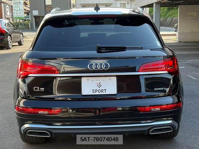 Audi Q5 2022-12 8740638-15