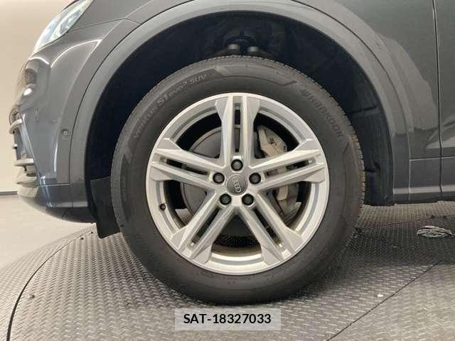 Audi Q5 2018-07 8740637-10