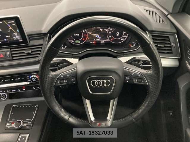 Audi Q5 2018-07 8740637-13