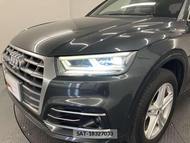 Audi Q5 2018-07 8740637-8