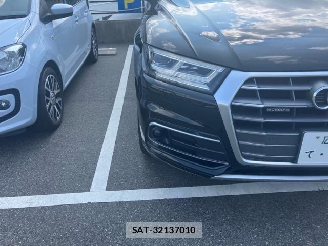Audi Q5 2018-06 8740639-23