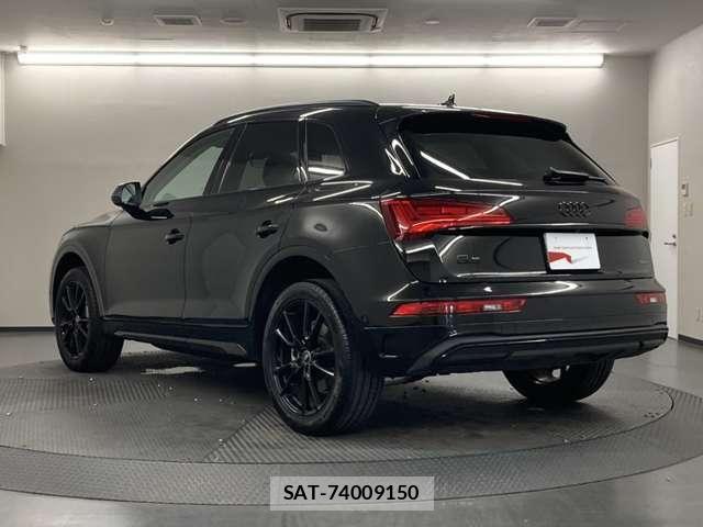 Audi Q5 2023-03 8740629-7