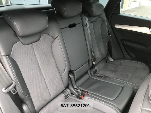 Audi Q5 2021-10 8779556-14