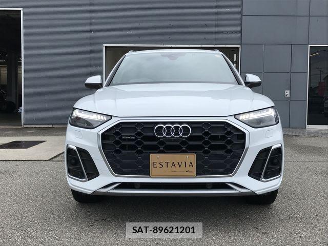 Audi Q5 2021-10 8779556-3