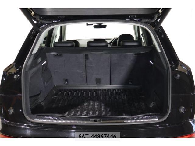 Audi Q5 2017-10 8779557-16