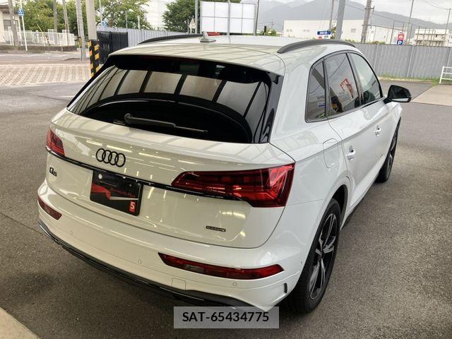 Audi Q5 2024-02 8827915-2