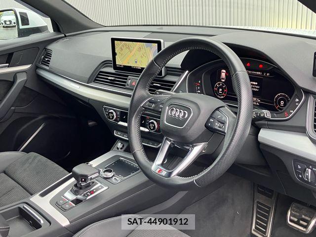 Audi Q5 2020-11 8827916-22