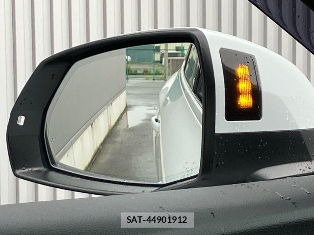 Audi Q5 2020-11 8827916-6