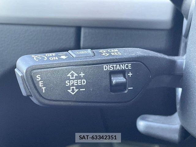 Audi Q5 2022-02 8878755-3