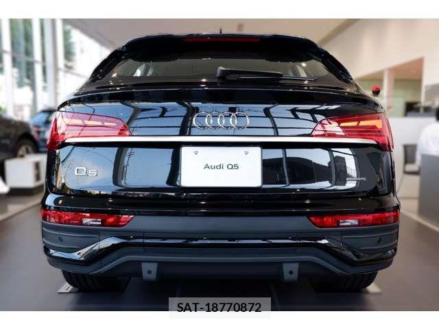 Audi Q5 2024-01 742024-4