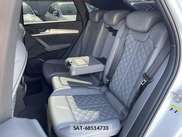 Audi Q5 2023-12 888588-6