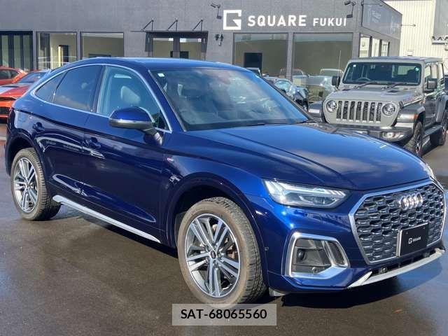 Audi Q5 2023-08 2246157-2