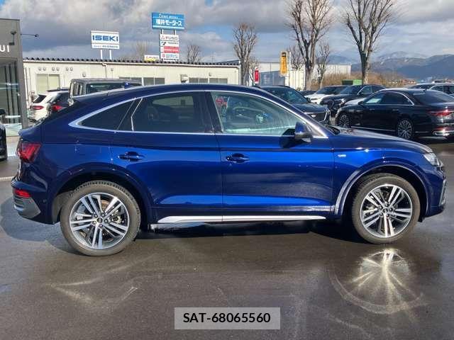 Audi Q5 2023-08 2246157-6