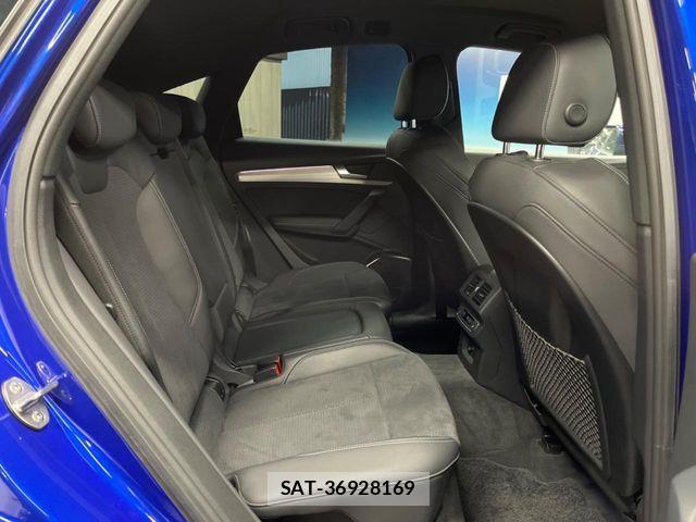 Audi Q5 2021-09 6009696-9