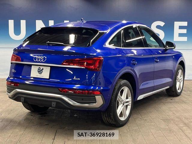 Audi Q5 2021-09 6009696-17