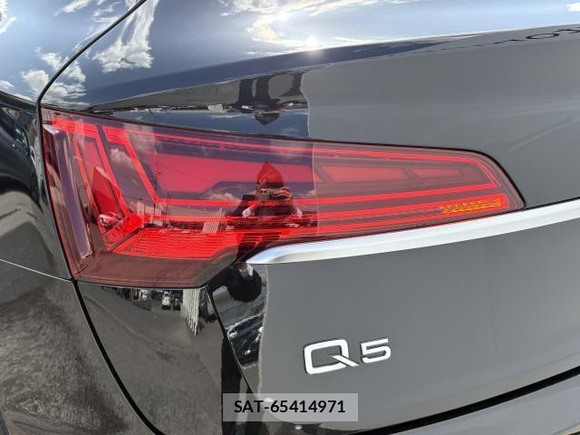 Audi Q5 2023-06 6009695-21