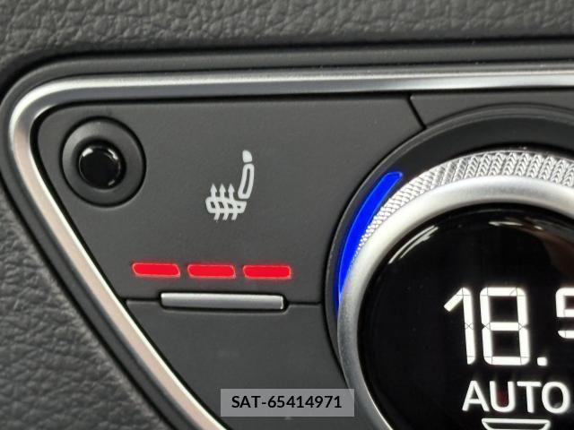 Audi Q5 2023-06 6009695-27