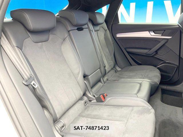 Audi Q5 2023-09 6302734-9