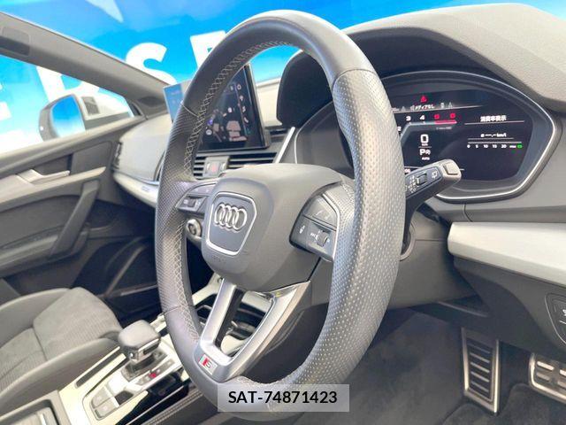 Audi Q5 2023-09 6302734-11