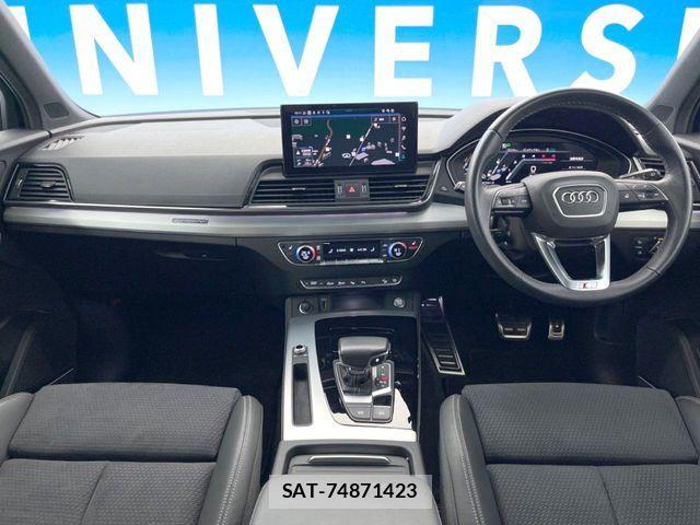 Audi Q5 2023-09 6302734-1