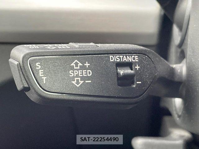 Audi Q5 2021-10 6495036-6