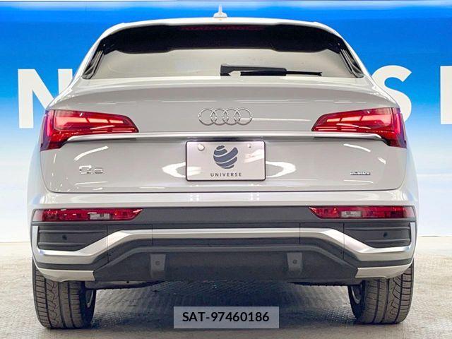 Audi Q5 2021-10 6670359-16