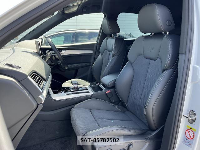 Audi Q5 2022-09 6715674-13