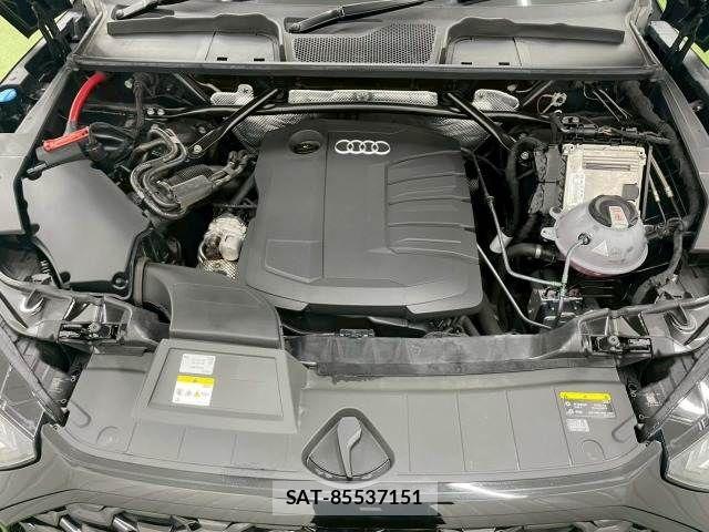 Audi Q5 2023-07 6813827-19