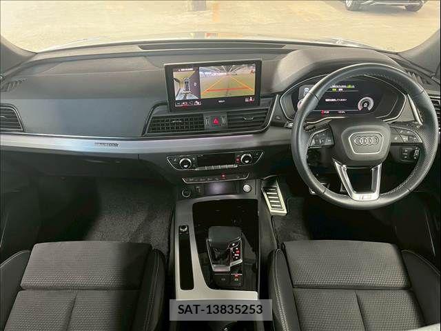Audi Q5 2022-09 7020049-2