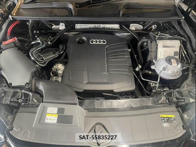 Audi Q5 2023-06 7249850-11