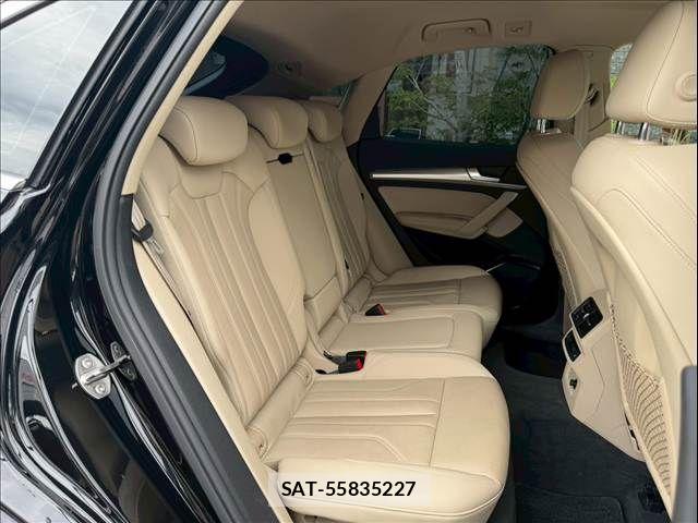Audi Q5 2023-06 7249850-6